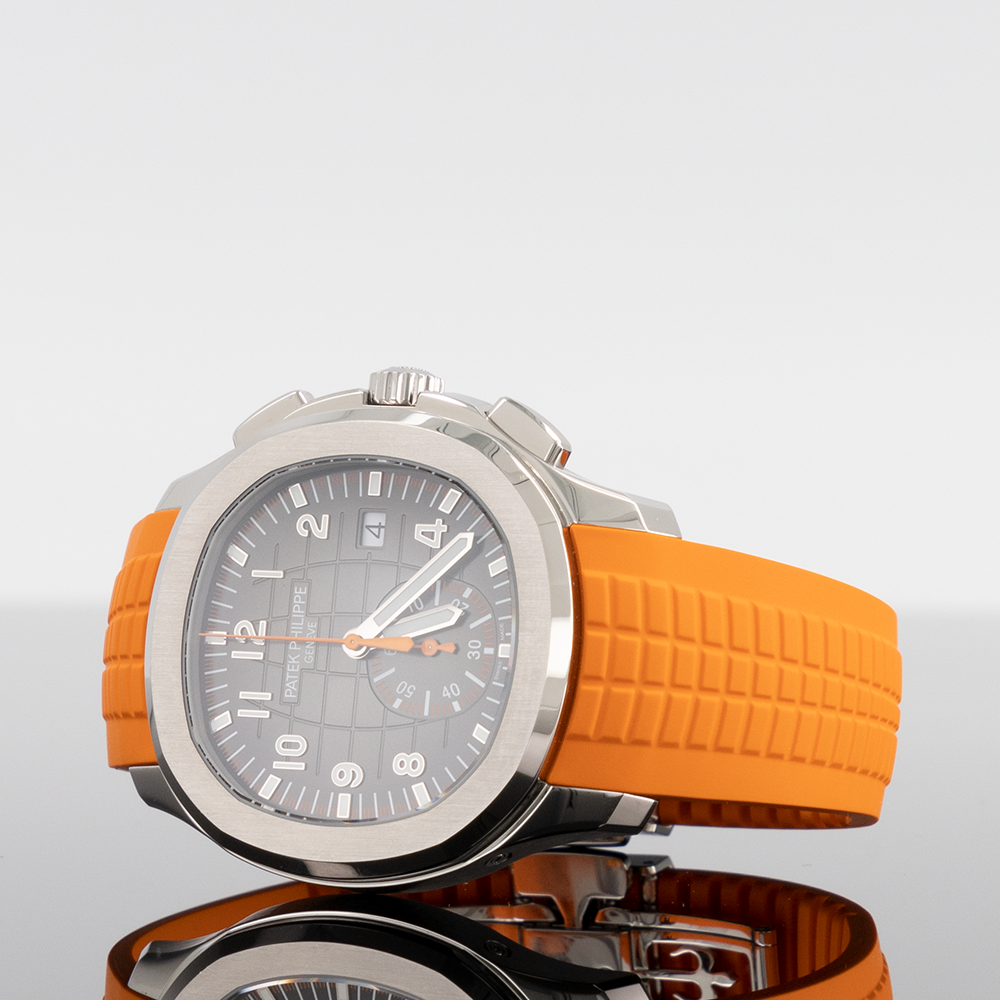 Patek Philippe Aquanaut — Black Dial 42.2mm