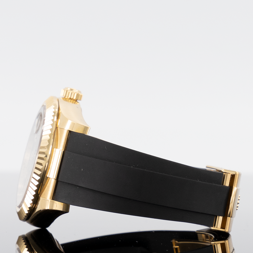Rolex Sky-Dweller 336238 — Gold Black Dial Yellow Gold Oysterflex 42mm