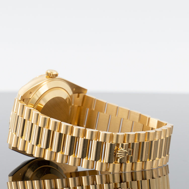 Rolex Day-Date 228238 — Gold White Roman Dial Yellow Gold 40mm
