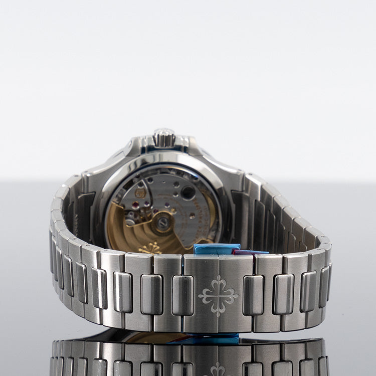 Patek Philippe Nautilus — Grey Dial Steel Diamond 35.2mm