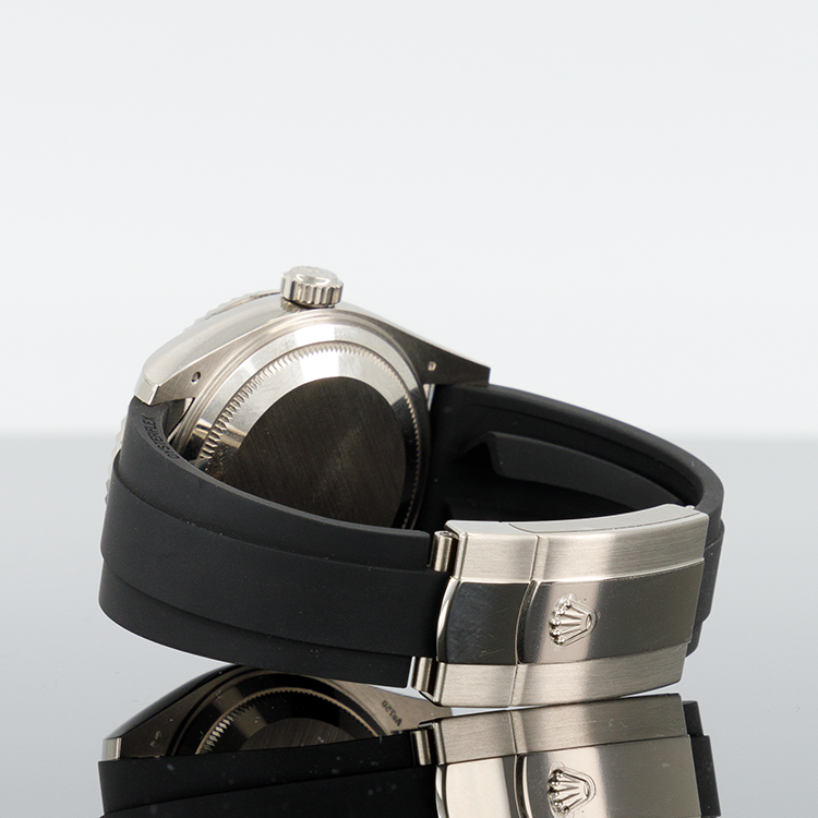 Rolex Sky-Dweller 336239 — White Gold Black Dial White Gold Oysterflex 42mm