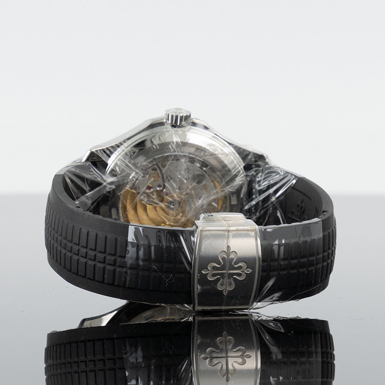 Patek Philippe Aquanaut — Black Dial Steel 40.8mm