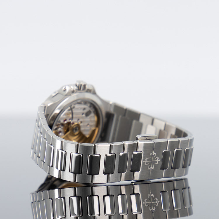 Patek Philippe Nautilus — Blue Dial Steel Diamond 35.2mm