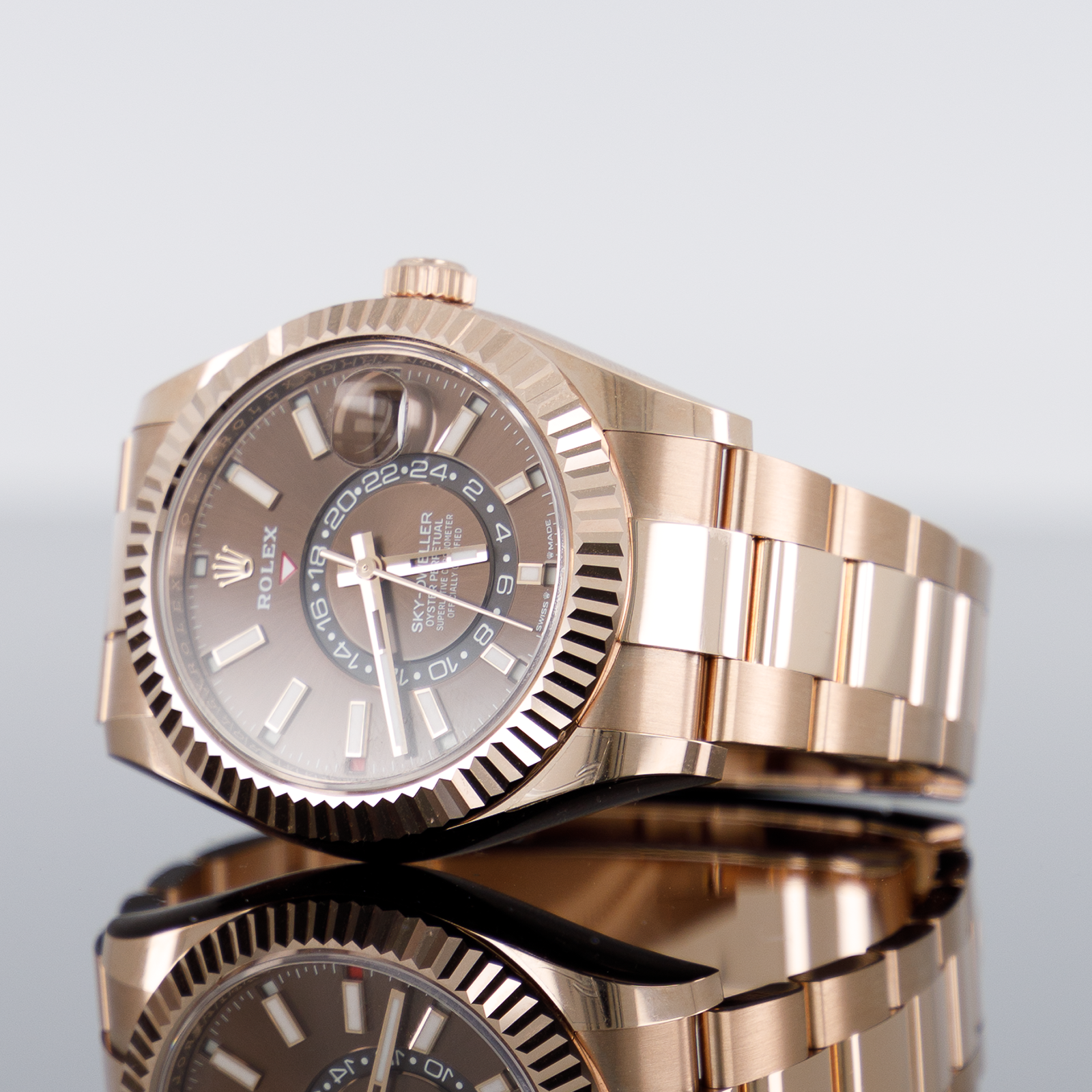 Rolex Sky-Dweller 336935 — Rose Gold Chocolate Index Dial Rose Gold 42mm