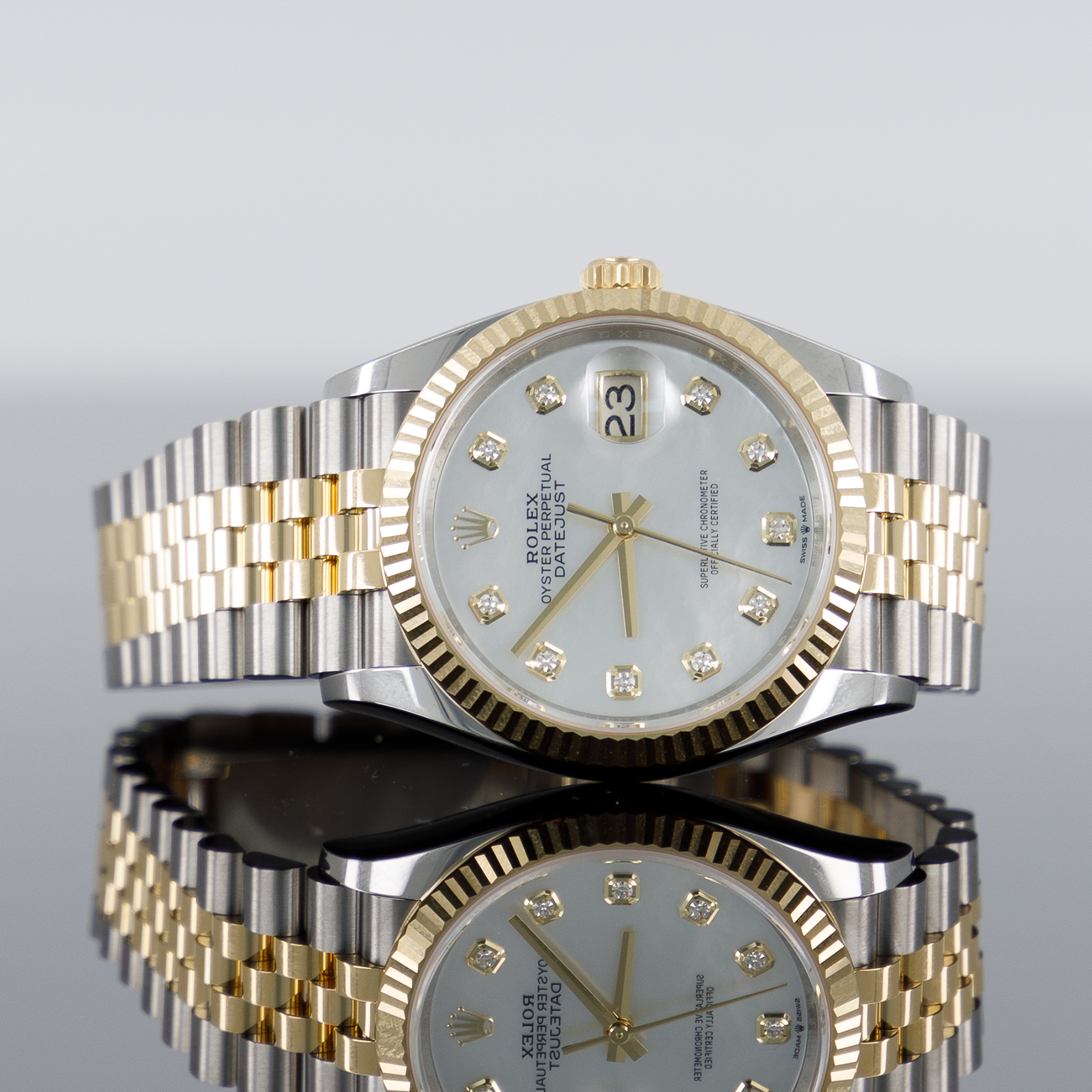 Rolex Datejust 126233 — Yellow Gold Steel Jubilee 36mm