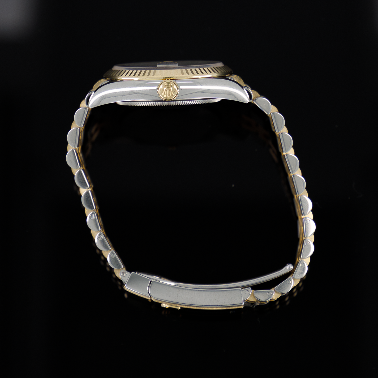 Rolex Datejust 126233 — Yellow Gold Steel Jubilee 36mm