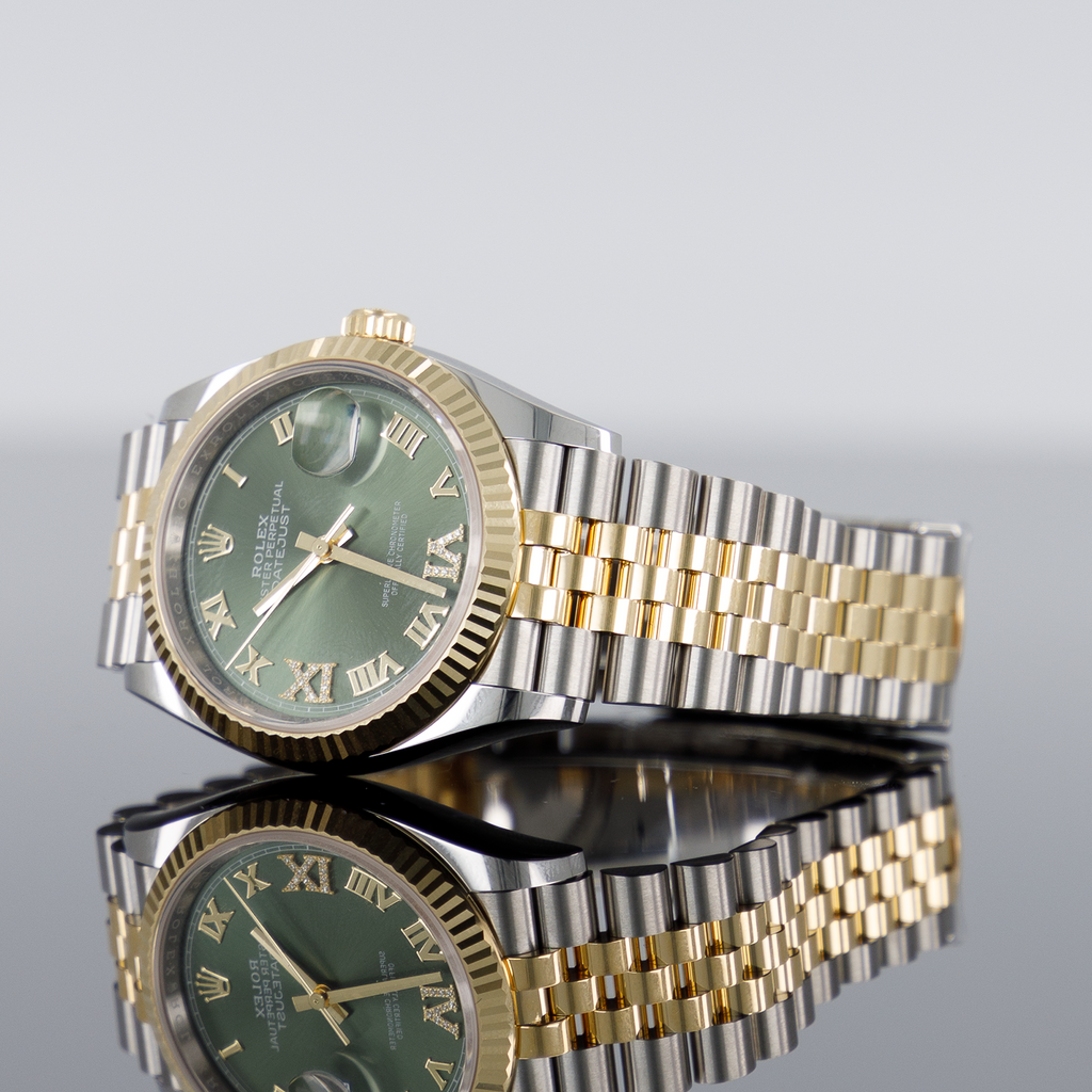 Rolex Datejust 126233 — Yellow Gold Steel Diamond 36mm