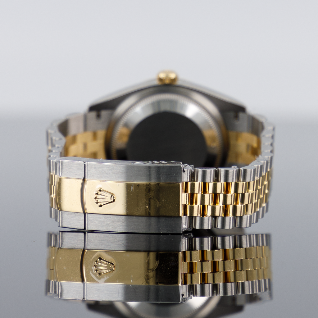 Rolex Datejust 126233 — Yellow Gold Steel Diamond 36mm