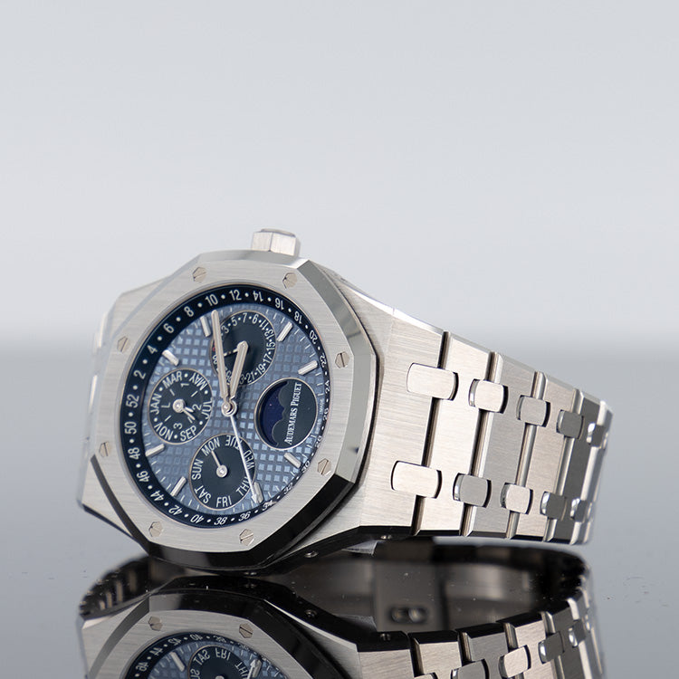Audemars Piguet Royal Oak 26574ST — Blue Dial Steel 41mm