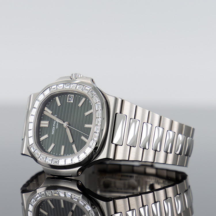 Patek Philippe Nautilus — Green Dial Steel Diamond 40mm