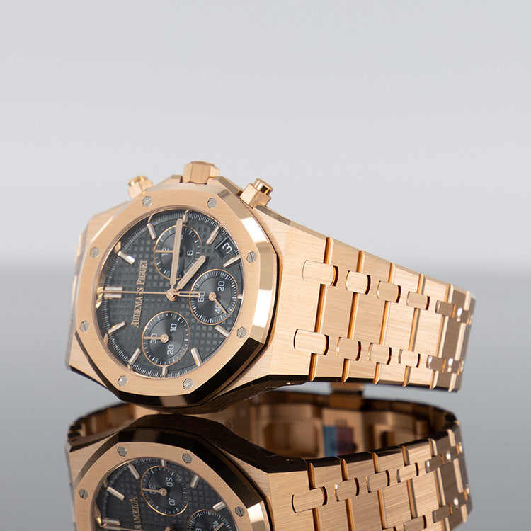 Audemars Piguet Royal Oak 26240OR — Rose Gold Khaki Green Dial Rose Gold 41mm