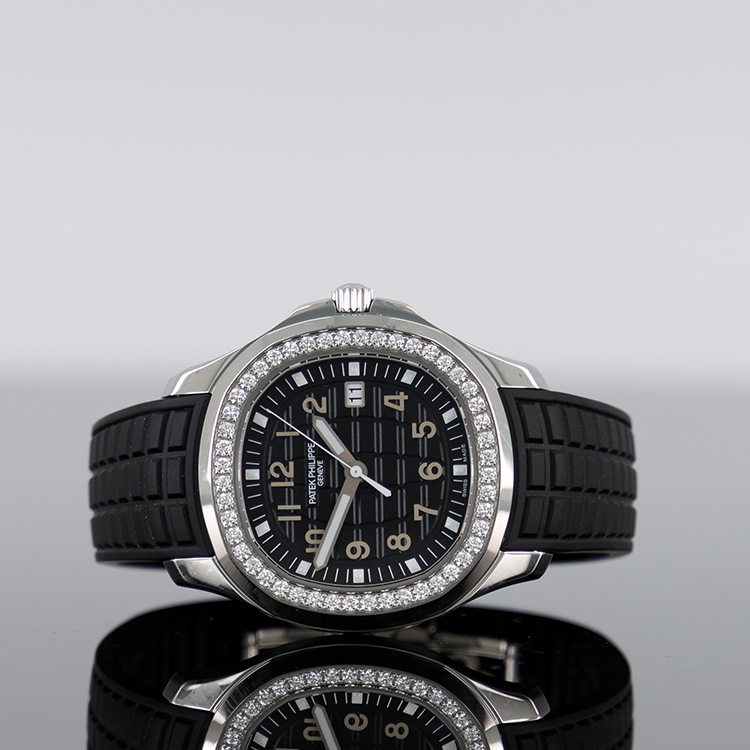 Patek Philippe Aquanaut — Black Dial Steel Diamond 38.8mm