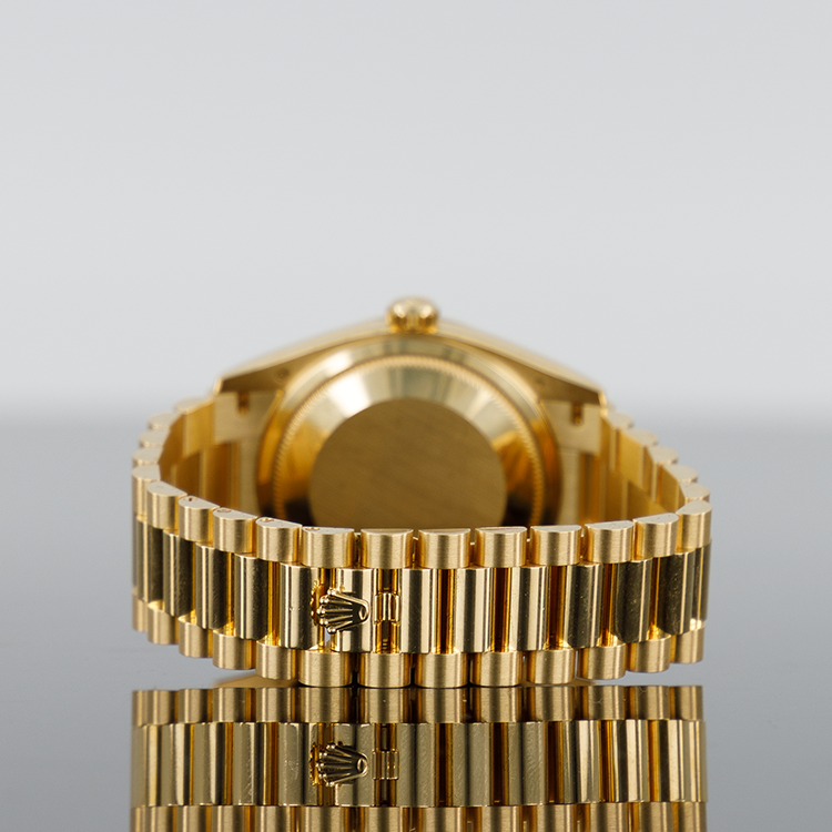 Rolex Day-Date 128238 — Gold Ombre Fluted Diamond Dial Yellow Gold Diamond 36mm