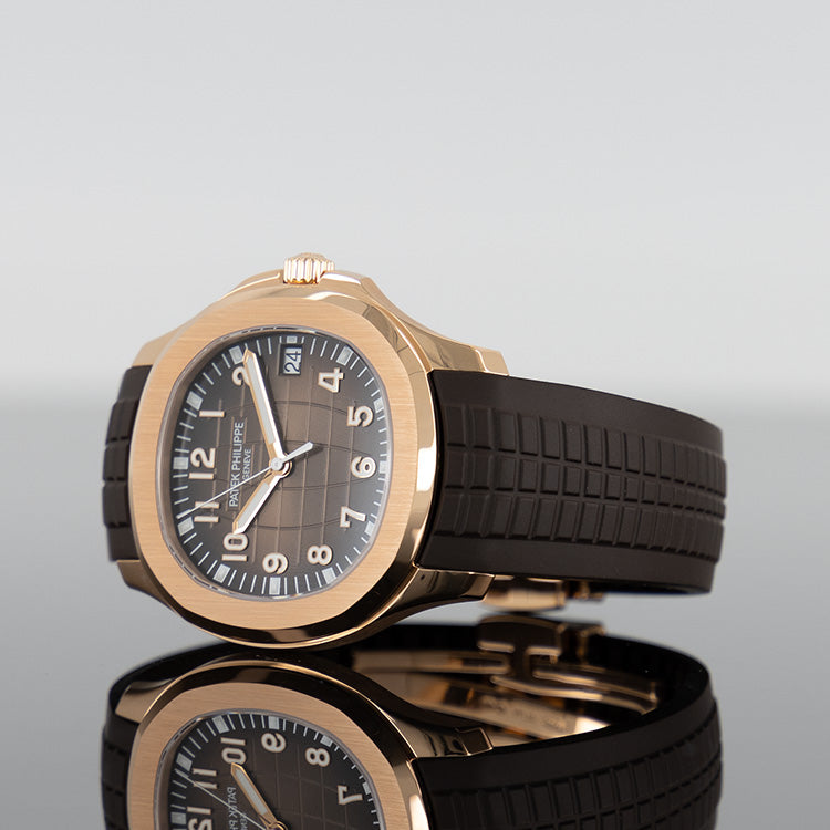 Patek Philippe Aquanaut — Rose Gold 40.8mm