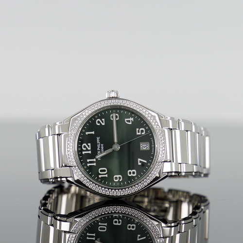 Patek Philippe 7300/1200A 011 TWENTY — Green Dial Steel 36mm