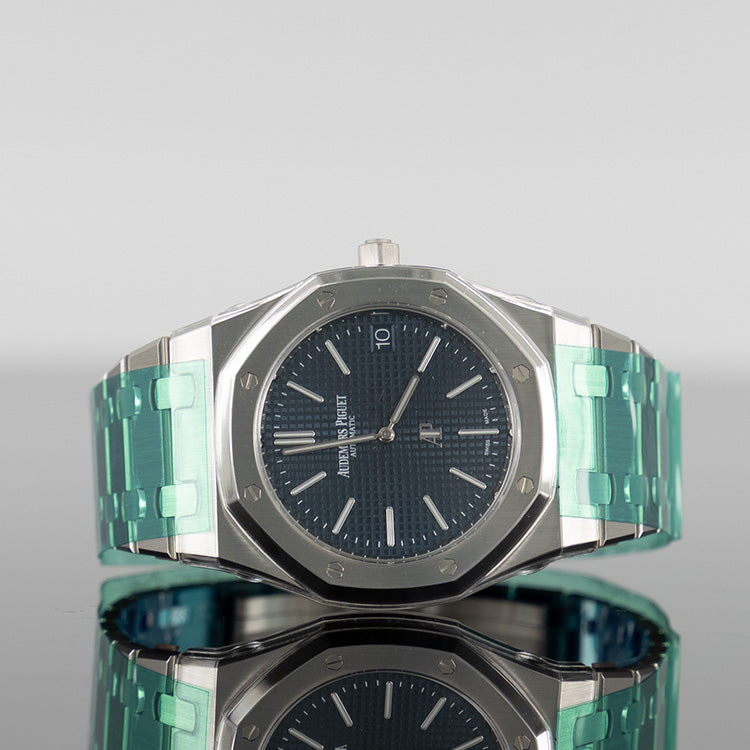 Audemars Piguet Royal Oak 16202ST — Blue Dial Steel 39mm