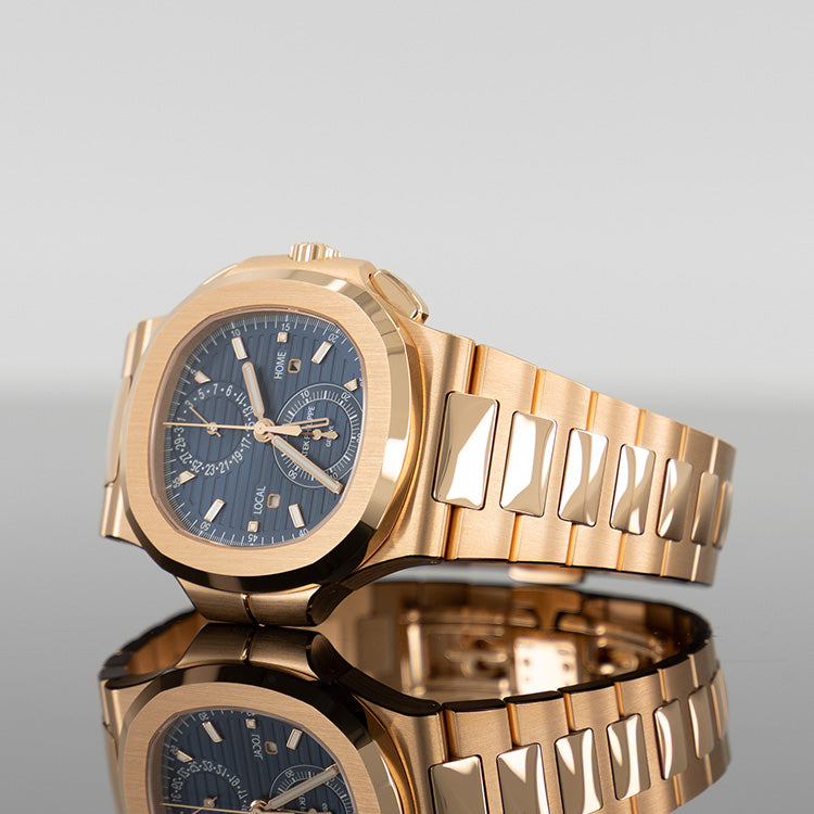 Patek Philippe Nautilus 5990/1R — Rose Gold Blue Dial Rose Gold 40.5mm