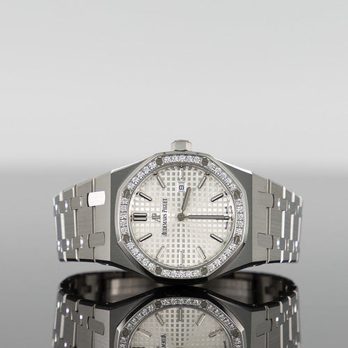 Audemars Piguet Royal Oak 67651ST — White Dial Steel Diamond 33mm