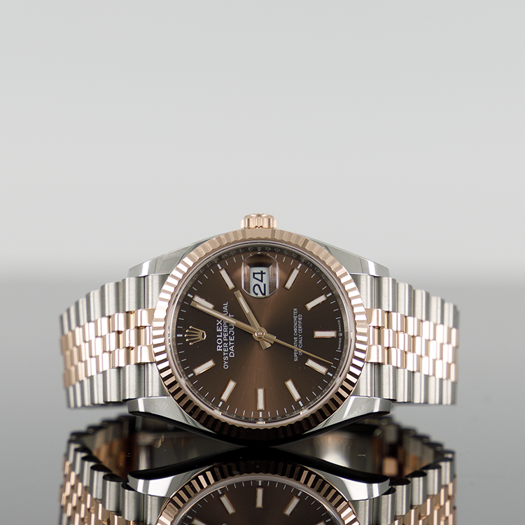 Rolex Datejust 126231 — Gold Fluted Chocolate Index Dial Rose Gold Steel 36mm