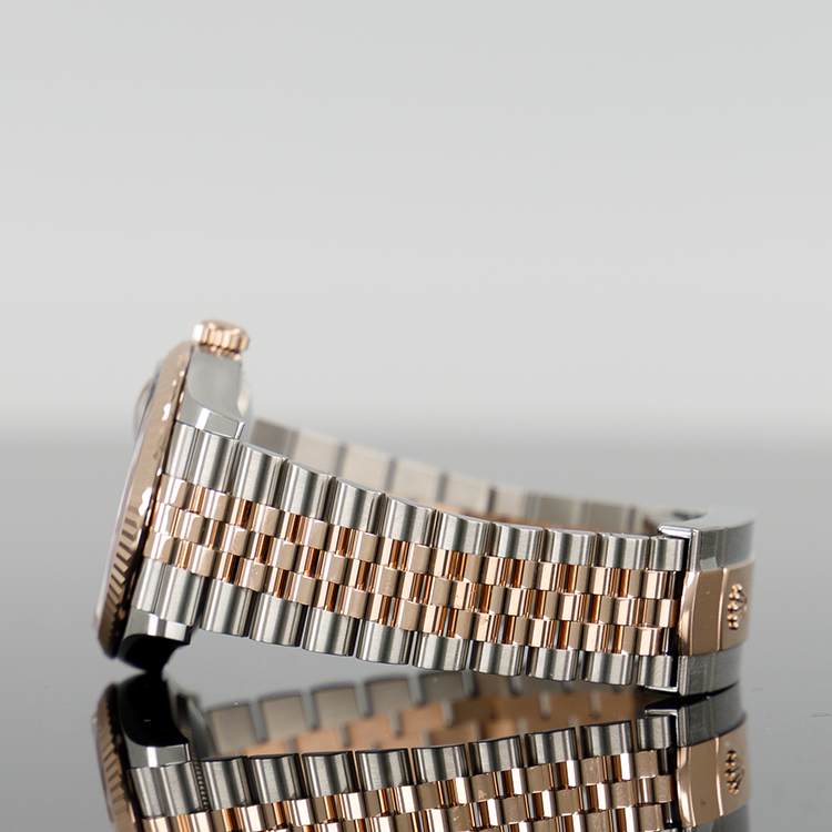 Rolex Datejust 126231 — Gold Fluted Chocolate Index Dial Rose Gold Steel 36mm