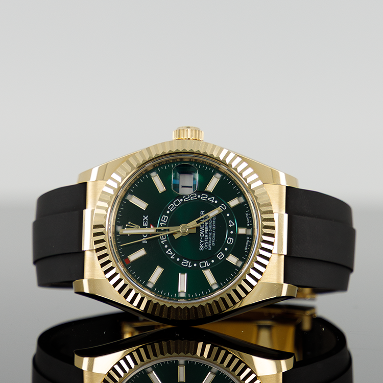Rolex Sky-Dweller 336238 — Gold Green Dial Yellow Gold Oysterflex 42mm