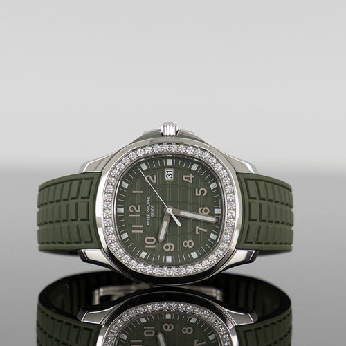 Patek Philippe Aquanaut — Steel 38.8mm