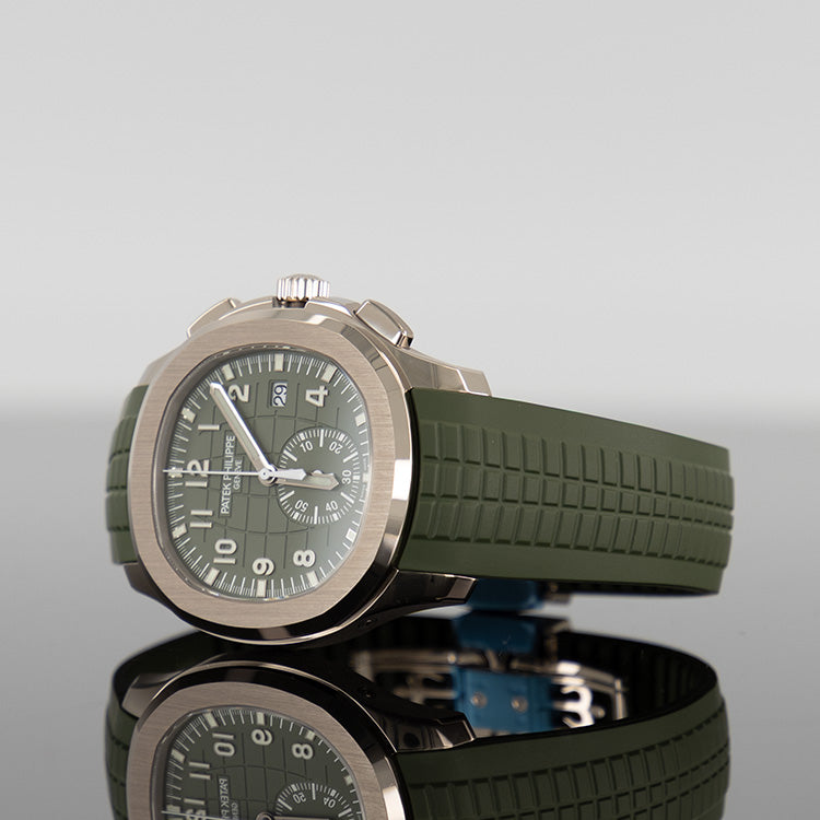 Patek Philippe Aquanaut — Green Dial White Gold 42.2mm