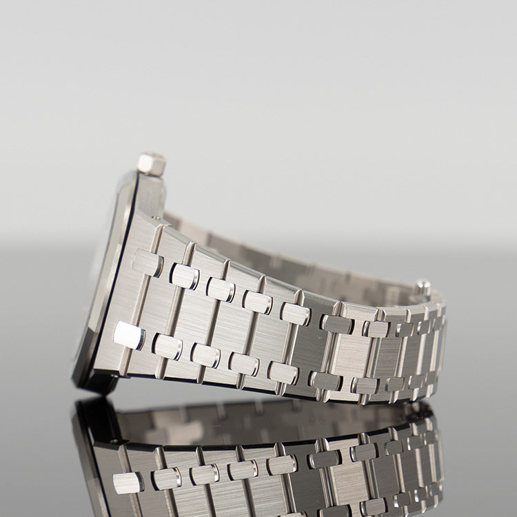 Audemars Piguet Royal Oak 16204BC — White Gold Openworked 39mm