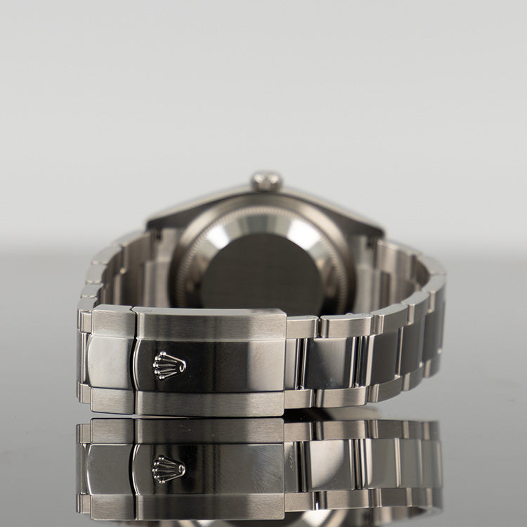 Rolex Datejust 126200 — Black Dial Oystersteel 36mm