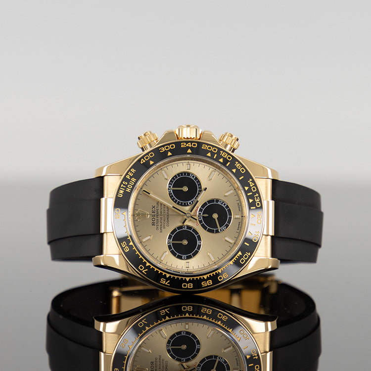 Rolex Daytona 126518LN — Gold Champagne Dial Yellow Gold Oysterflex 40mm