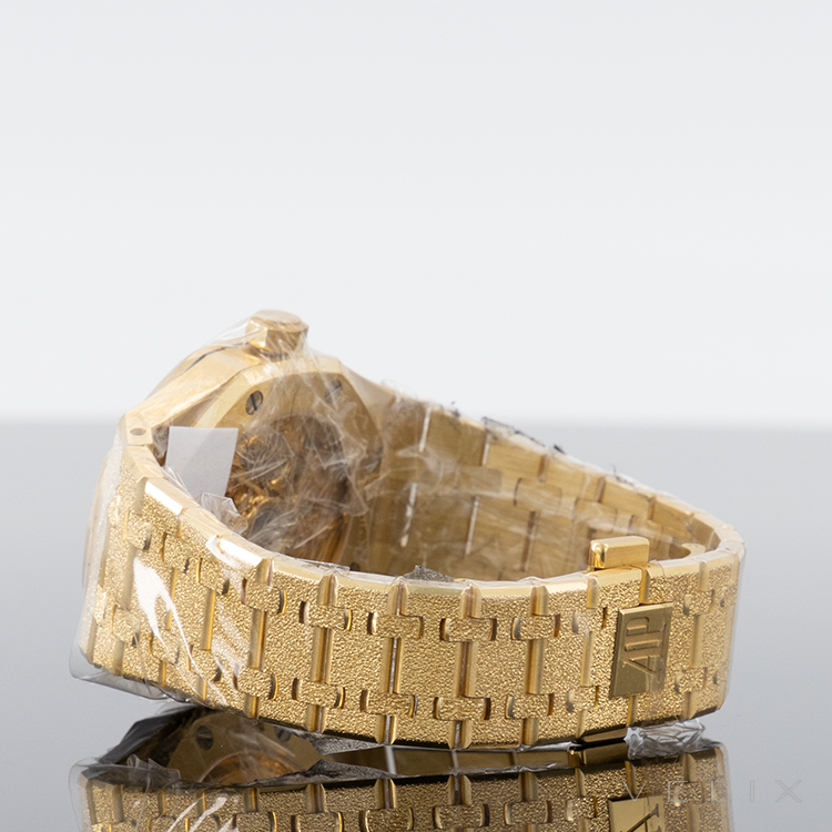 Audemars Piguet Royal Oak 15468BA — Openworked 37mm